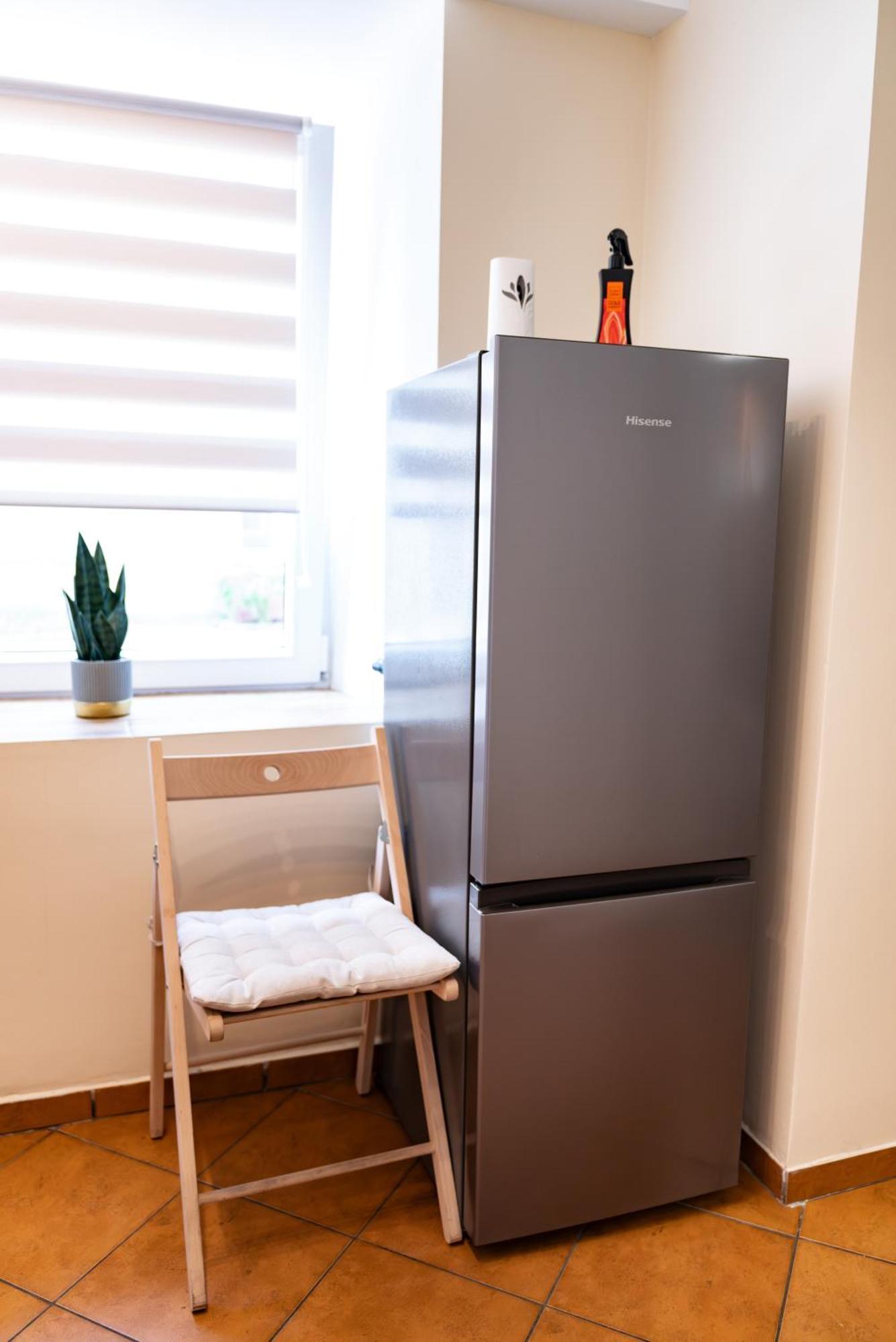 Apartament 592 *